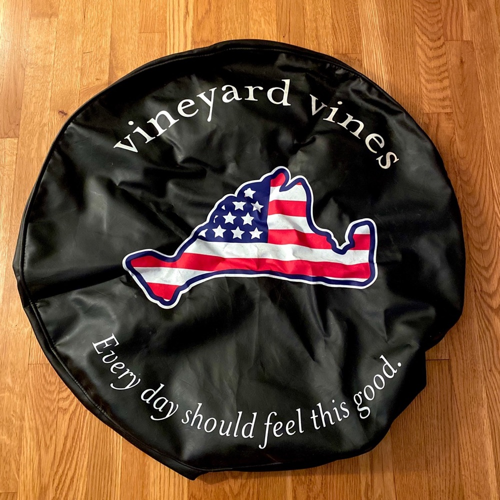 Vineyard Vines tire cover